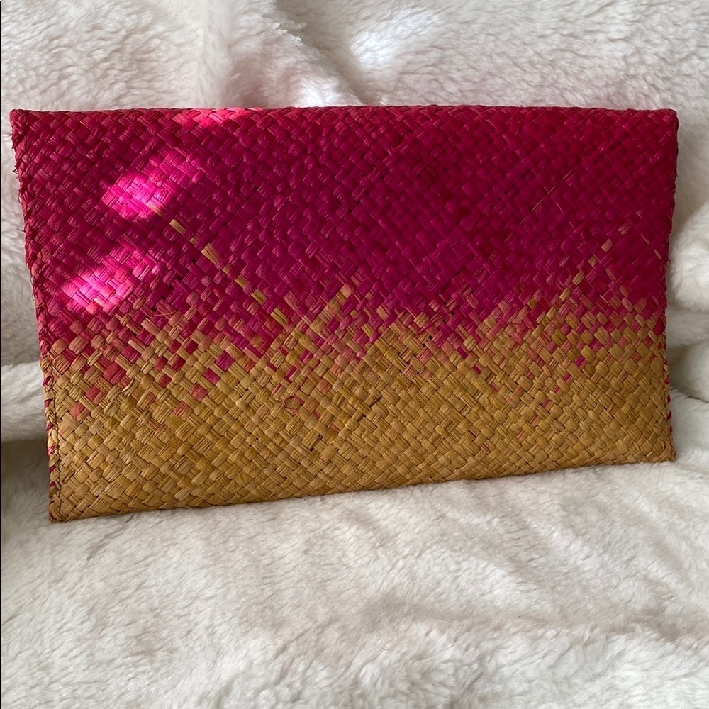 Mad Imports Handmade Woven Raffia Clutch - Madagascar - Picture 2 of 8